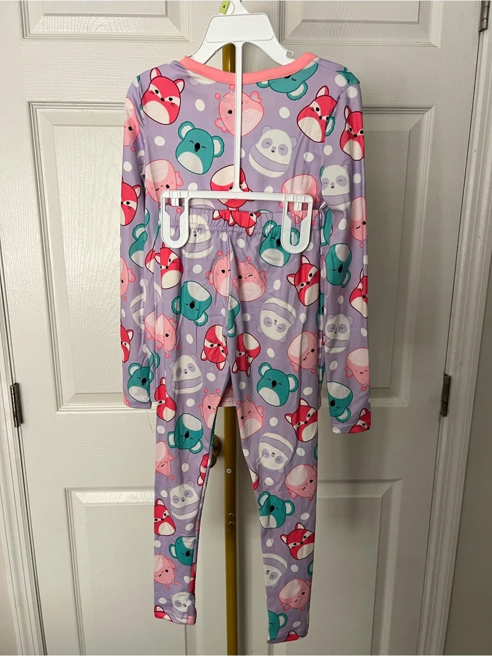 Warm Essentials by Cuddl Duds Girls Squishmallows Pajama Set - Thermal Set - Picture 4 of 5